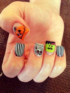 Halloween nail art